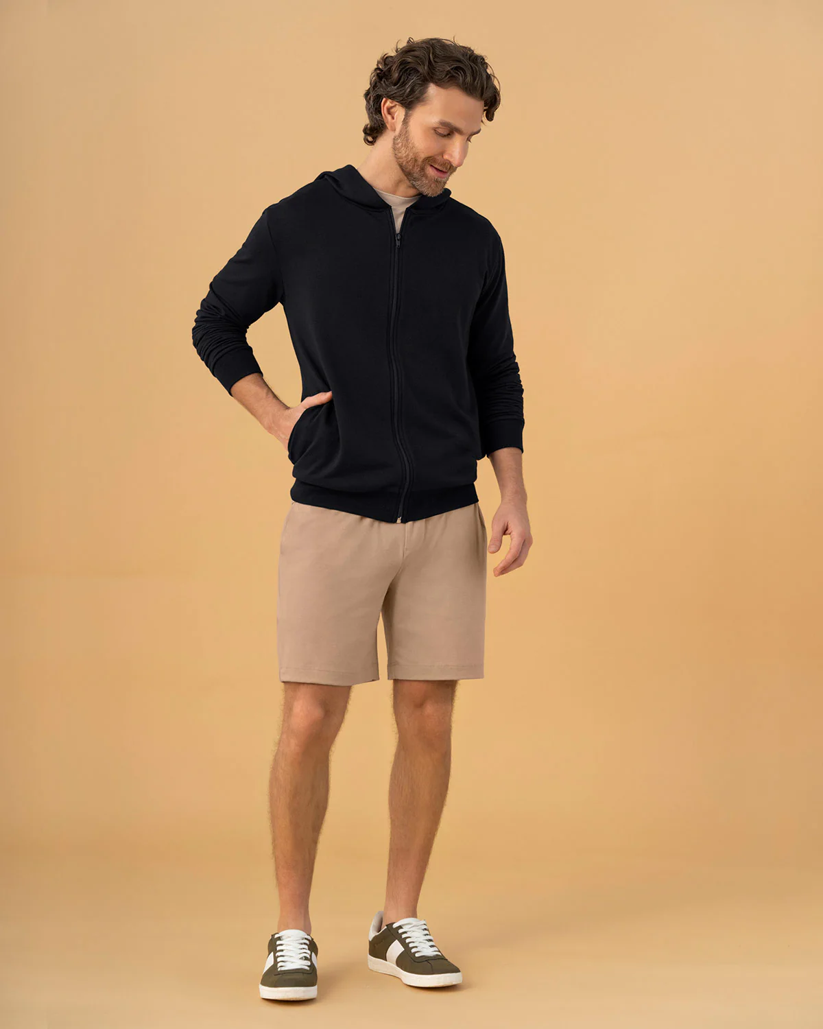 Bermuda con elástico en cintura para hombre - Image 6