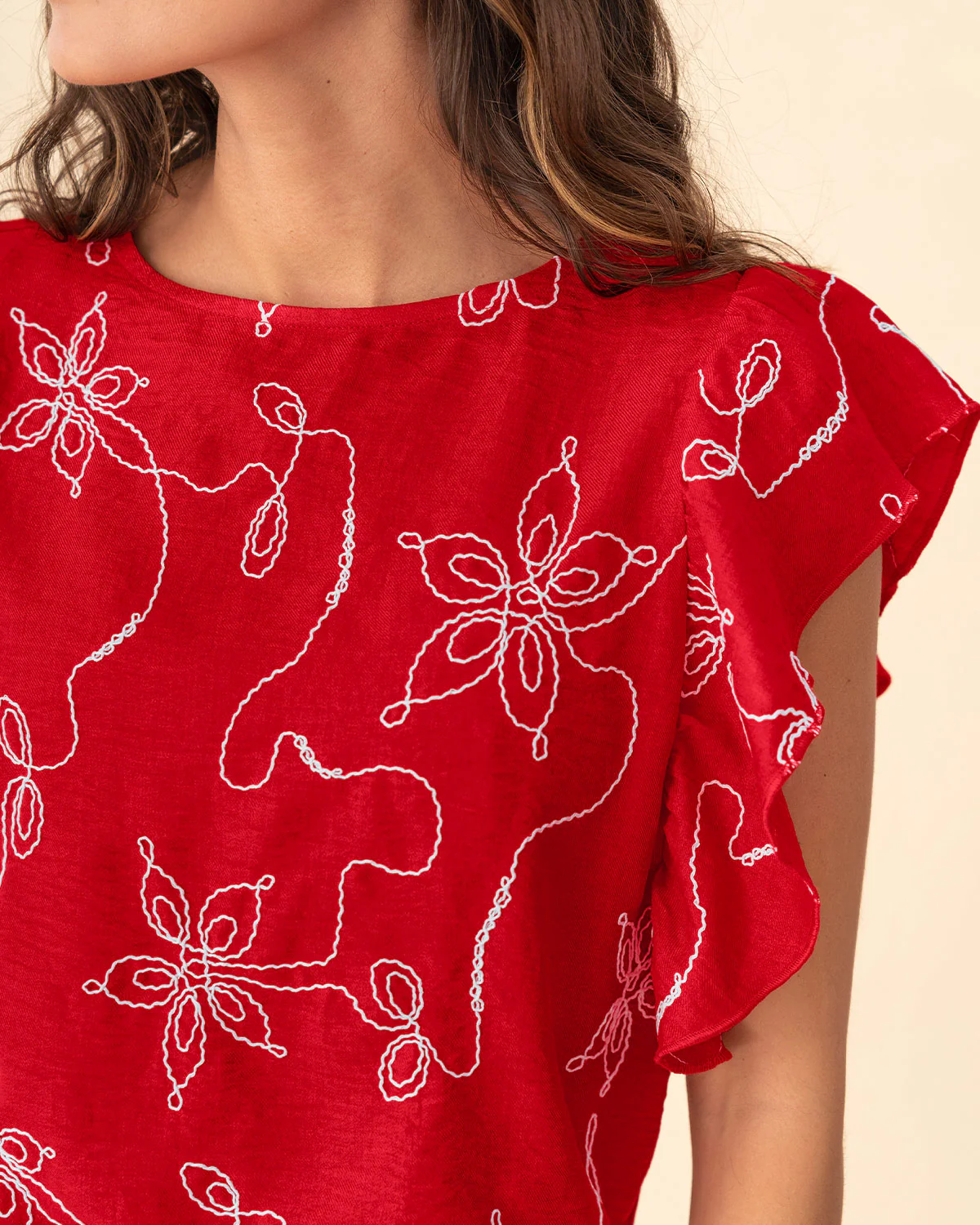 Blusa en tela bordada con bolero en mangas - Image 3