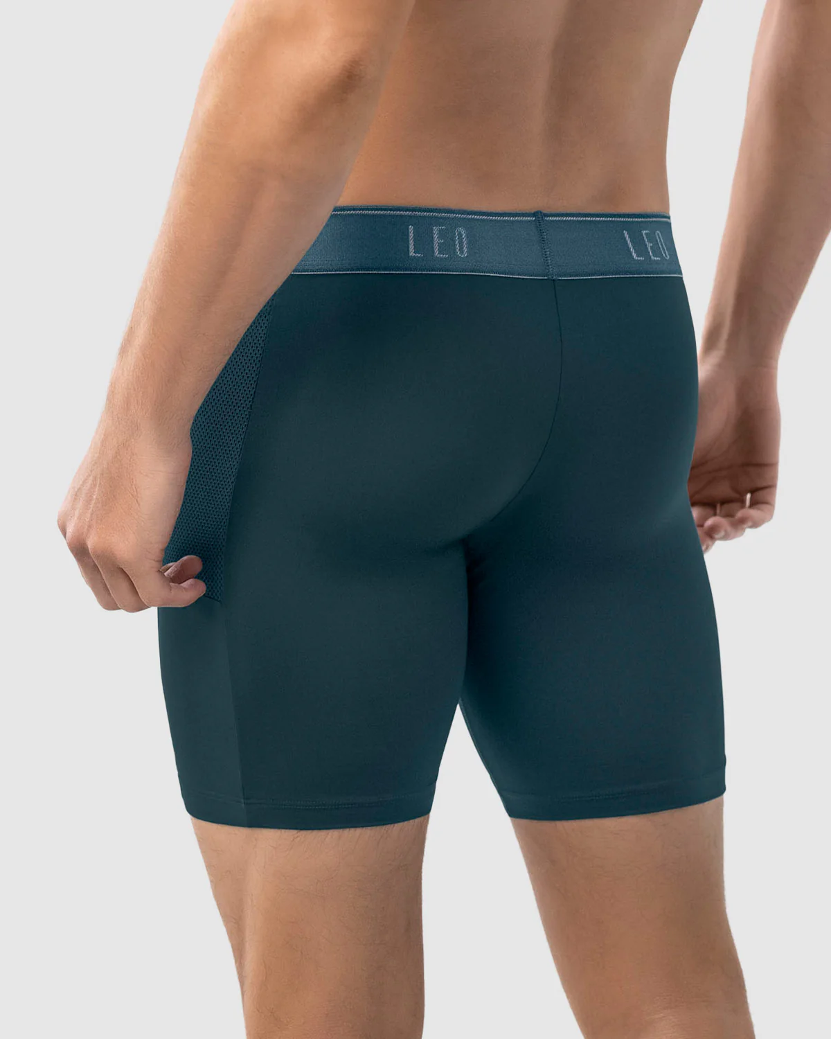 Bóxer deportivo con bolsillo lateral en microfibra - Image 12