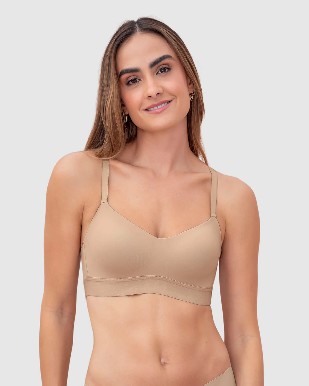 Brasier tipo top ultraliviano con copas internas fijas - Image 9