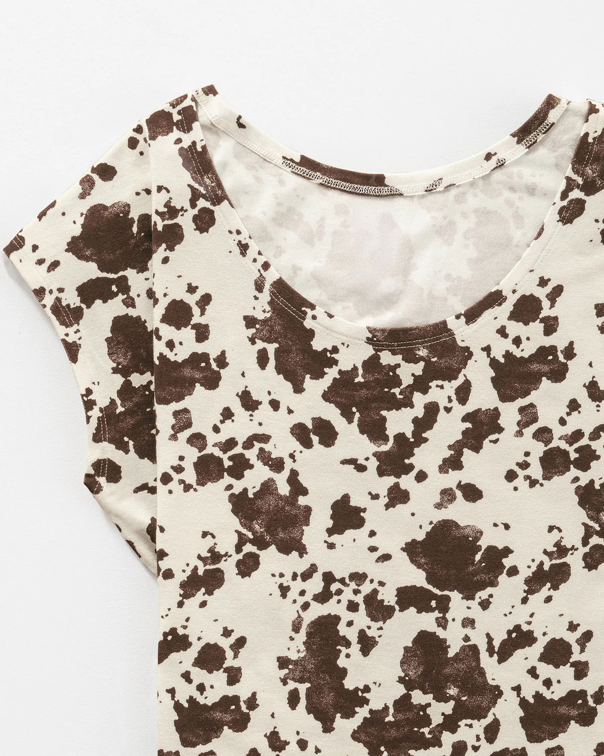 Camiseta manga corta estampada silueta semiajustada para mujer - Image 2