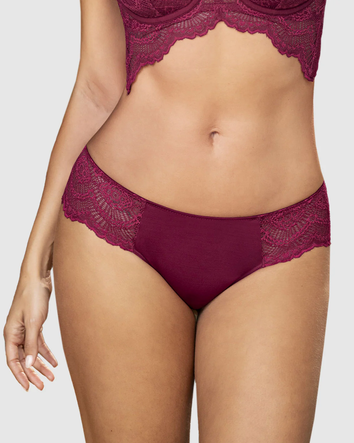 Panty cachetero, en tela lisa y encaje - Image 18
