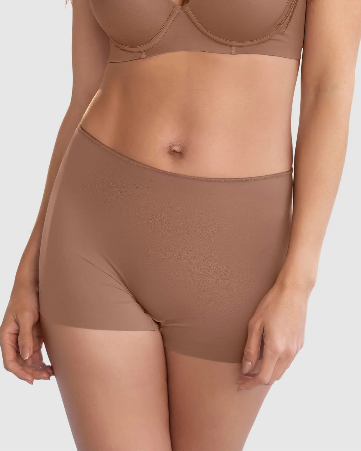 Panty tipo bóxer efecto invisible en piernas - Image 14